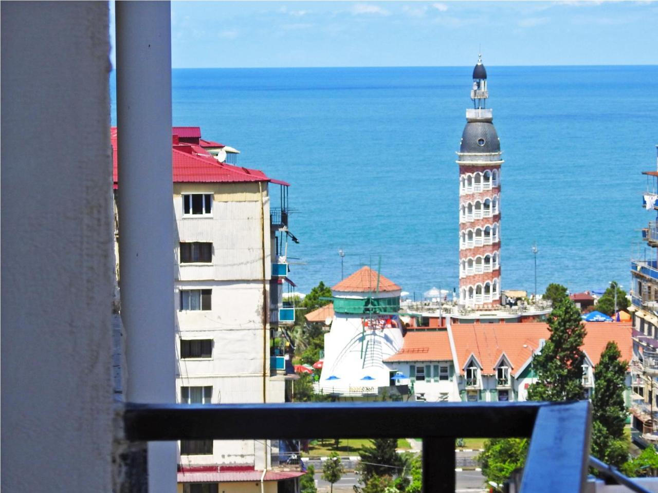 Real Palace Apartment Batumi Kültér fotó